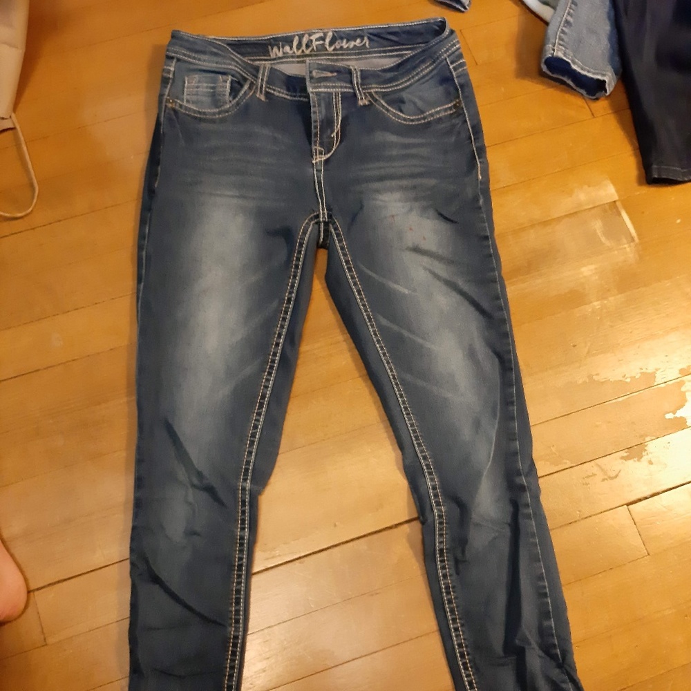 Juniors Wallflower Blue Jeans